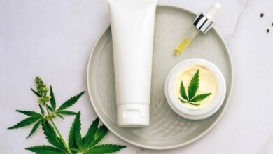 Why You Should Use CBD Creams and How to Apply It
